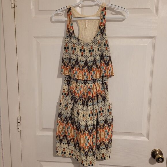 Aryn K. Silk abstract art design - Picture 1 of 6